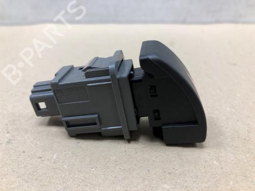 Warning switch TOYOTA C-HR (_X1_) 1.8 Hybrid (ZYX10_, ZYX11_, ZYX10R, ZYX11R) | BP37207913I22 - Image 3