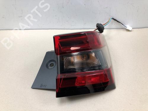 right-taillight-nissan-juke-f16_-2019-37208759 main image