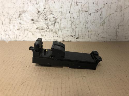 Switch VW GOLF IV (1J1) 1.6 16V | BP15533599I30 