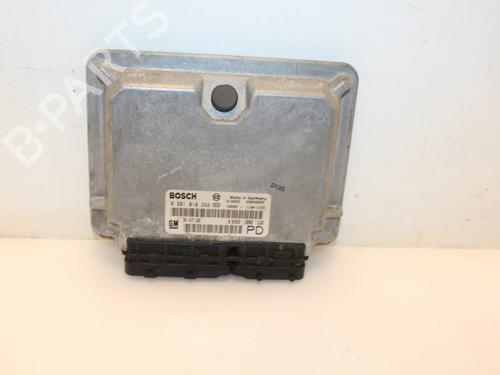 Used Engine control unit (ECU) Engine control unit (ECU) 15319949 15319949
