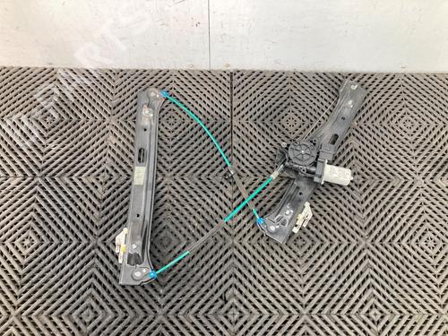 Used Front right window mechanism Front right window mechanism 37205168 37205168