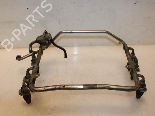 Used Injection rail Injection rail 15767275 15767275