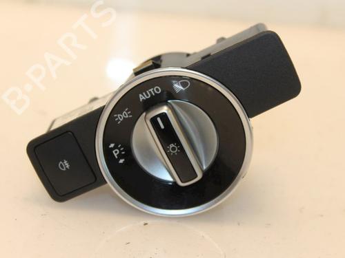 Used Headlight switch MERCEDES-BENZ A-CLASS (W176) A 180 CDI / d (176.012) (109 hp) 15323397