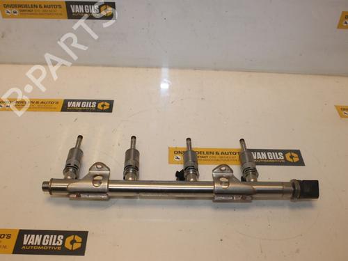 Used Injection rail Injection rail 15314250 15314250