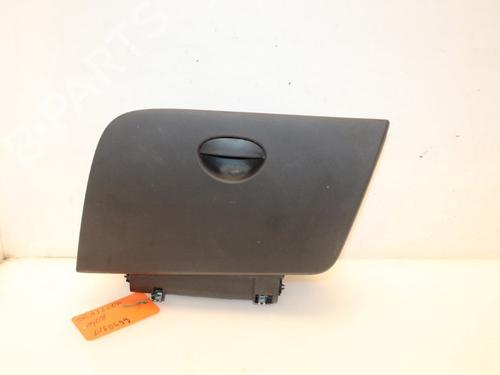 glove-box-seat-leon-1p1-16-1p1857095-2005-2006-2007-2008-2009-2010-2011-2012-2013-15319781 main image