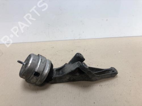 Used Engine mount Engine mount 15537388 15537388