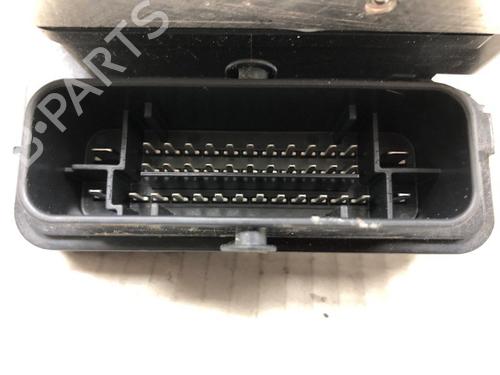 ABS pump TESLA MODEL Y (5YJY) EV Rear-Wheel Drive | BP37210486M43 - Image 6