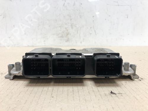 Used Engine control unit (ECU) PEUGEOT 206 CC (2D) 1.6 16V (2DNFUF, 2DNFUR) (109 hp) 15536504