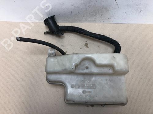 Windscreen washer tank BMW 7 (E65, E66, E67) 730 d | BP15536013C113 