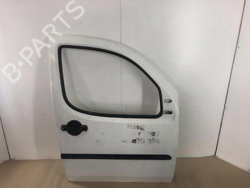 Used Right front door Right front door 15304530 15304530