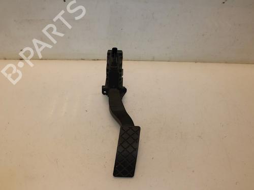 Used Pedal Pedal 15325452 15325452