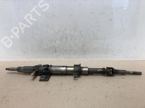 Used Steering column universal joint Steering column universal joint 15297382 15297382