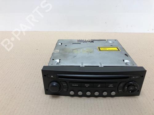 Radio PEUGEOT 307 CC (3B) 2.0 16V (140 hp) 15537053