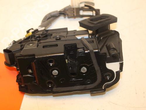 Used Front right lock VW GOLF VII (5G1, BQ1, BE1, BE2) 2.0 TDI (150 hp) 16398569