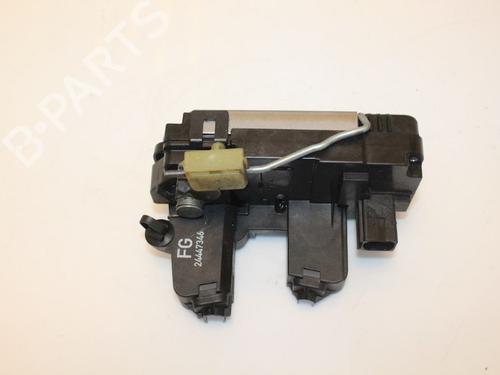 Højre bagtil lås OPEL SIGNUM Hatchback (Z03) 3.0 V6 CDTI (F48) | BP15319839C99 