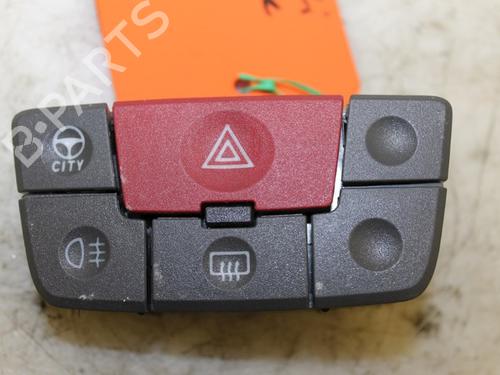 Used Warning switch FIAT PANDA (169_) 1.2 (169.AXB11, 169.AXB1A) (60 hp) 15302354