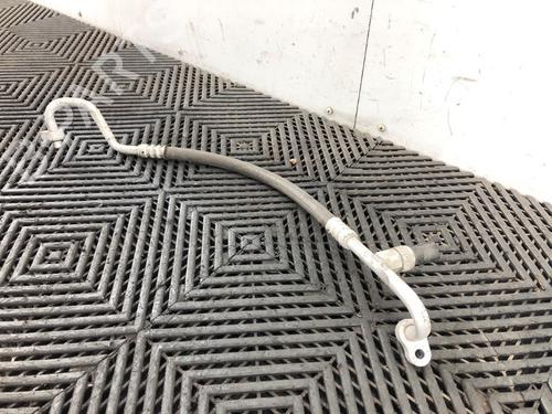 AC pipe TESLA MODEL 3 (5YJ3) EV Performance AWD | BP37209625M126 - Image 3