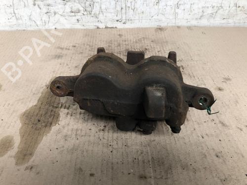 Used Right front brake caliper MERCEDES-BENZ VITO Bus (W638) 108 D 2.3 (638.164) (79 hp) 15334490