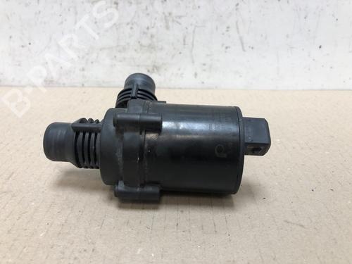 Used Auxiliary water pump BMW 6 Convertible (E64) 645 Ci (333 hp) 16075538