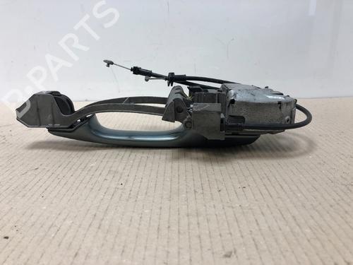 Used Front left exterior door handle Front left exterior door handle 15300332 15300332