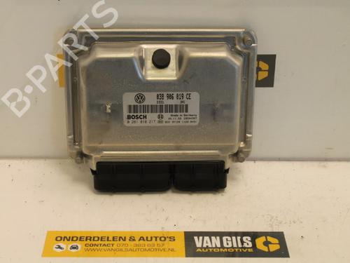 Used Engine control unit (ECU) Engine control unit (ECU) 15796368 15796368