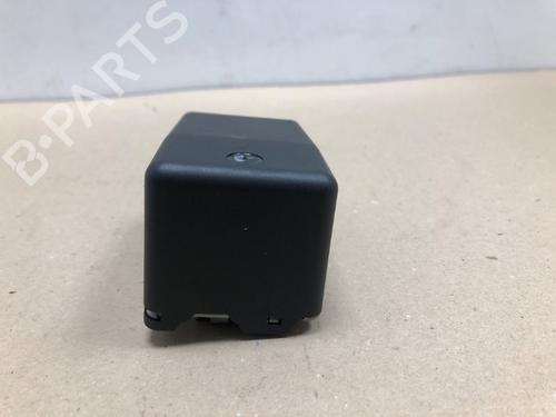 Switch RENAULT ZOE Hatchback Van (BFM_) Electric (BFMC, BFMD) | BP37212048I30 - Image 3