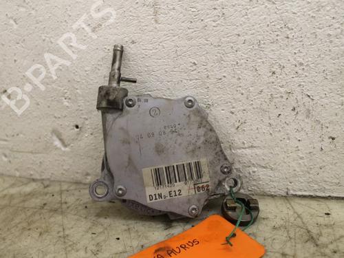 Used Vacuum pump Vacuum pump 15304424 15304424