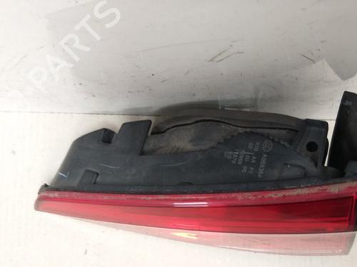 Right taillight VW TOURAN (5T1) 2.0 TDI | BP37210084C35 - Image 4