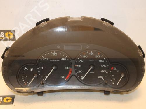 Used Instrument cluster Instrument cluster 15313962 15313962