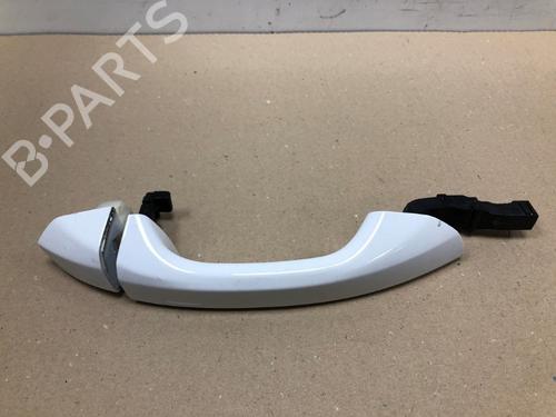Used Front right exterior door handle Front right exterior door handle 37213847 37213847