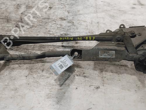 Used Front wipers mechanism Front wipers mechanism FORD FIESTA VI (CB1, CCN) 1.25 (60 hp) 33822372 33822372