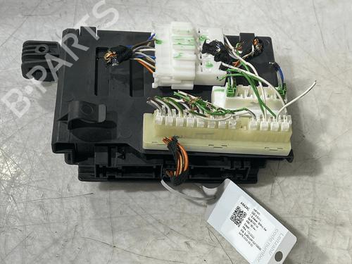 Used Display monitor Display monitor INFINITI Q30 1.5 D (109 hp) 35750488 35750488