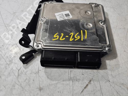 Used Electronic module Electronic module AUDI A4 B7 (8EC) 2.0 TDI (140 hp) 33820944 33820944