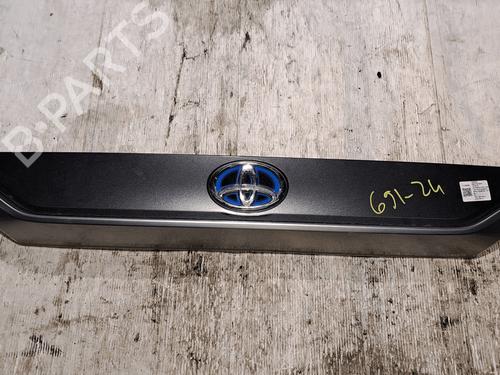 Dørlist Dørlist TOYOTA RAV 4 V (_A5_, _H5_) 2.5 Hybrid AWD (AXAH54, AXAL54) (222 hp) 33823393 33823393