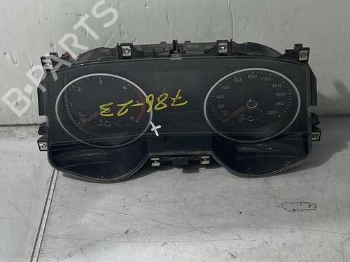 Used Instrument cluster Instrument cluster VW CRAFTER Bus (SYI, SYJ) 2.0 TDI FWD (102 hp) 40566375 40566375