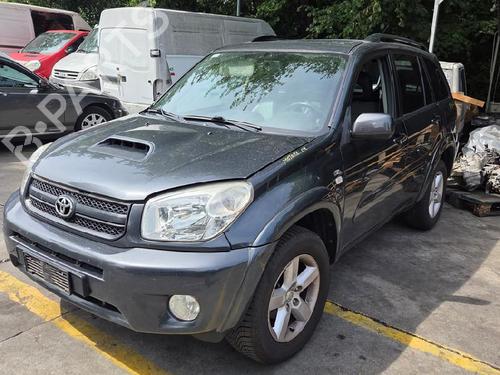 Brugte TOYOTA RAV 4 II (_A2_) 2.0 D 4WD (CLA20_, CLA21_, CLA20R, CLA21R) 4921724