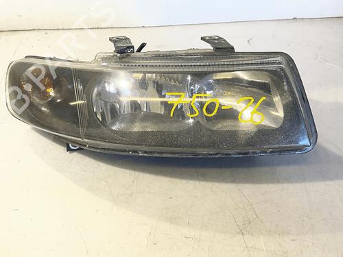 Used Right headlight Right headlight SEAT LEON (1M1) 1.9 TDI (110 hp) 36001452 36001452
