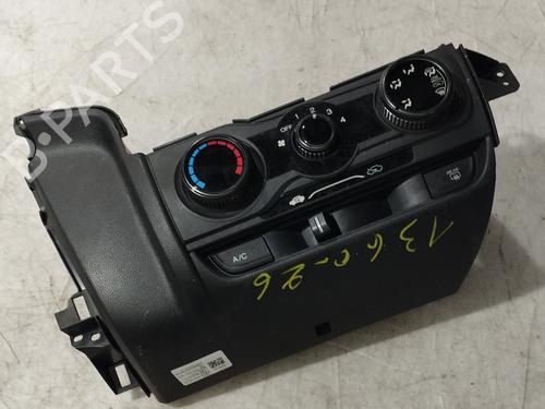 Used Climate control Climate control 37682986 37682986