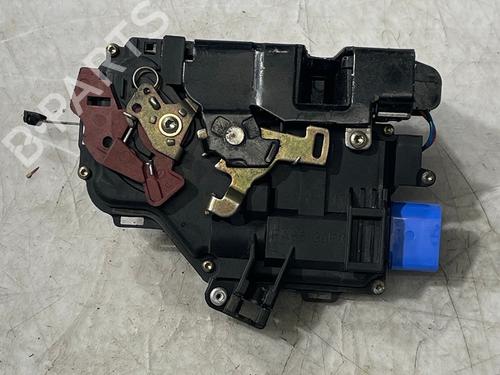 Højre fortil lås Højre fortil lås VW TOURAN (1T1, 1T2) 1.9 TDI (100 hp) 36449775 36449775