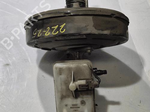 Used Servo brake Servo brake OPEL VIVARO A Bus (X83) 2.0 CDTI (F7, J7, A07) (114 hp) 33822697 33822697