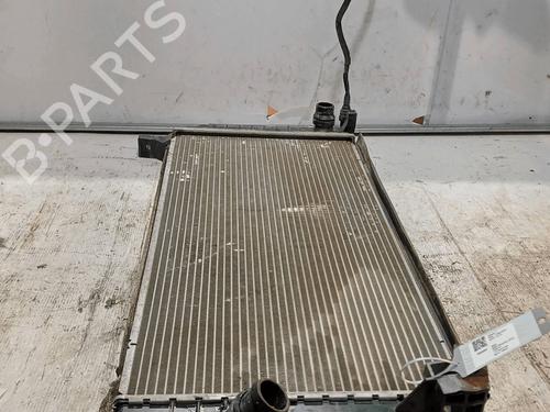 Used Water radiator Water radiator MINI MINI CLUBMAN (F54) One D (116 hp) 33824266 33824266