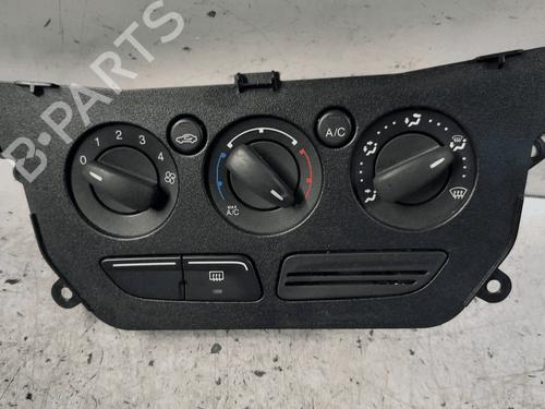Used Climate control Climate control FORD KUGA II (DM2) 1.5 EcoBoost (150 hp) 33820648 33820648