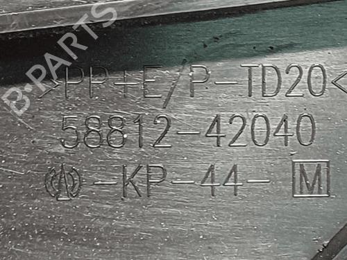 Armrest / Center console TOYOTA RAV 4 V (_A5_, _H5_) 2.5 Hybrid AWD (AXAH54, AXAL54) | BP33821156I20 - Image 5