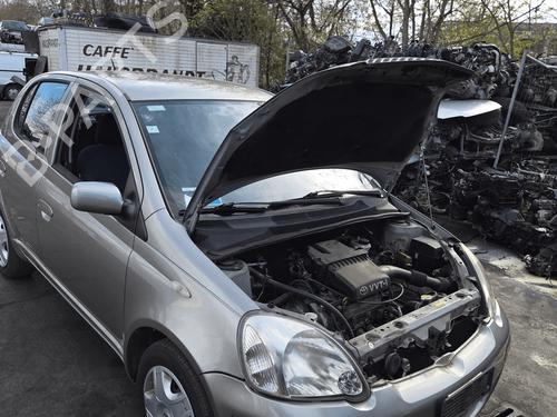 Brugte TOYOTA YARIS (_P1_)  1.0 (SCP10_, SCP10R)  4597095