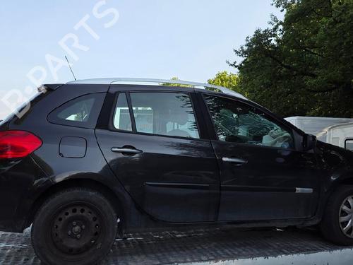 Brugte RENAULT CLIO III Grandtour (KR0/1_) 1.2 16V (KR02, KR0J) 4769135