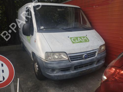 Teile für FIAT SCUDO Bus (220_) 2.0 JTD 4560592