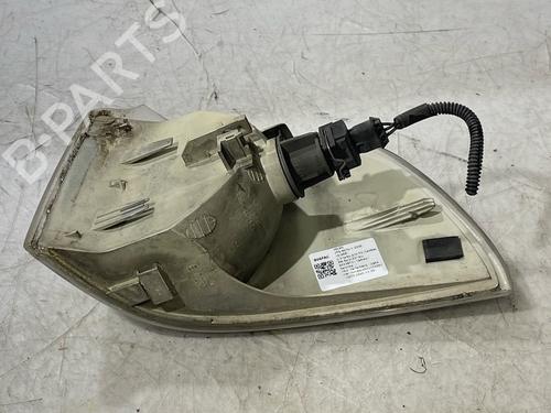 Right front indicator VOLVO V70 II (285) T5 | BP36797804C33 - Image 3