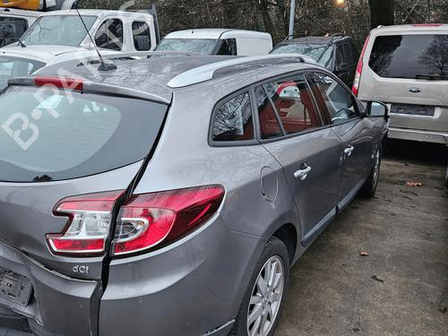 Middle console RENAULT MEGANE III Hatchback (BZ0/1_, B3_) 1.5 dCi (BZ09, BZ0D, BZ1W, BZ29, BZ14) | BP33823715I22  - Image 8