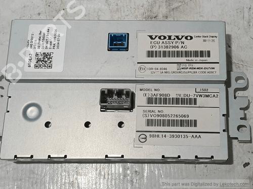 Used Display monitor Display monitor VOLVO V40 Hatchback (525) D2 (114 hp) 33822192 33822192