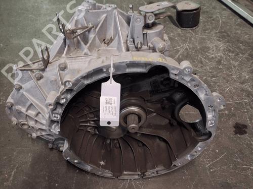 Used Gearbox Gearbox MERCEDES-BENZ GLA-CLASS (X156) GLA 180 (156.942) (122 hp) 33820952 33820952